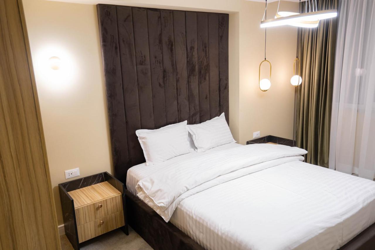 Deluxe Aparthotel Marwell Residence Suceava Exterior photo