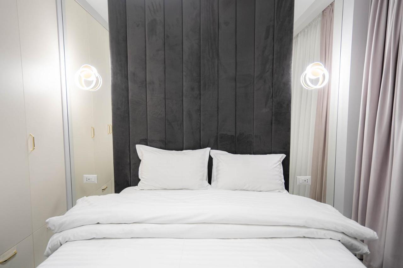 Deluxe Aparthotel Marwell Residence Suceava Exterior photo