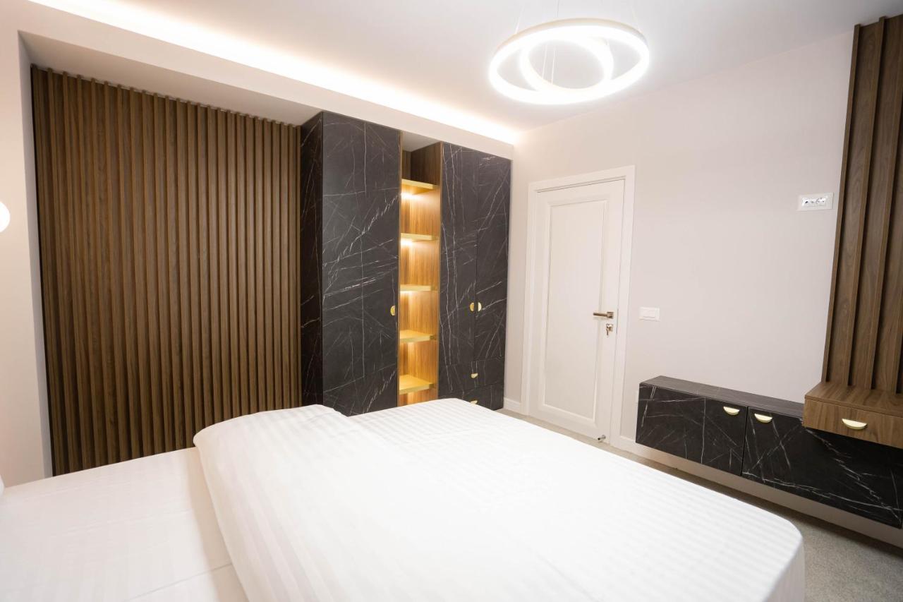 Deluxe Aparthotel Marwell Residence Suceava Exterior photo